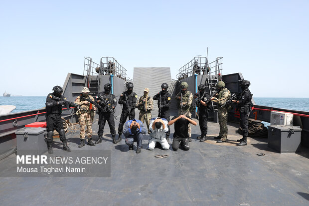 مەشقی دەریایی ئێران و ڕووسیا