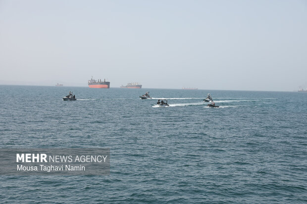 مەشقی دەریایی ئێران و ڕووسیا