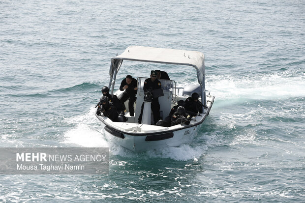 مەشقی دەریایی ئێران و ڕووسیا