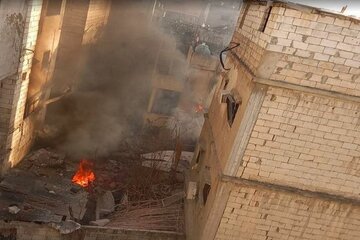 مسيرة للعدو الصهيوني تقصف مخيم عين الحلوة في لبنان