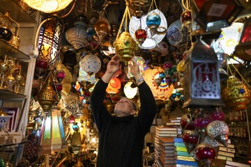 Fotoreportaj | İslam ölkələrində Ramazan Ayının Gəlişi; Hilalın -ayparanın görünməsindən ibadətə qədər