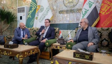 تقدیر سفیر اتریش از خدمات انسان دوستانه آستان مقدس حسینی