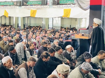 Фоторепортаж | Кабул, Шиәләрин Ҹүмә Намазында күчәләр дә ибадәт әһли илә долу олду