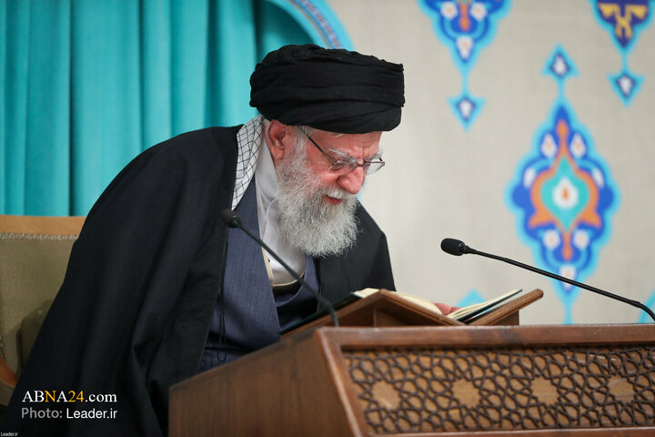 Photos: Quran recitation gathering held in presence of Imam Khamenei