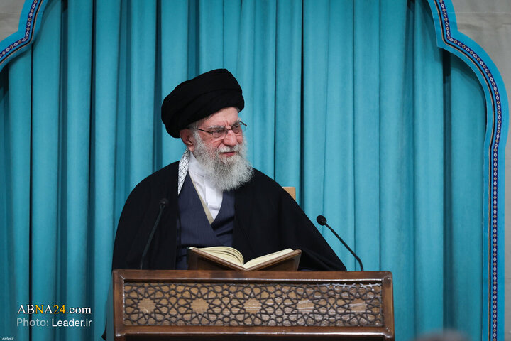 Photos: Quran recitation gathering held in presence of Imam Khamenei