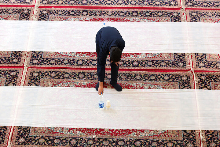 Photos: Iftar Banquet at Hazrat Masoumeh Holy Shrine on First Night of Ramadan