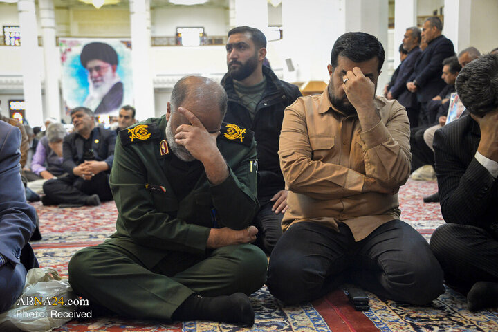 تقرير مصور/ حياء ذكرى شهداء المقاومة الوطنية في حرم "شاه جراغ" المقدس في مدينة شيراز