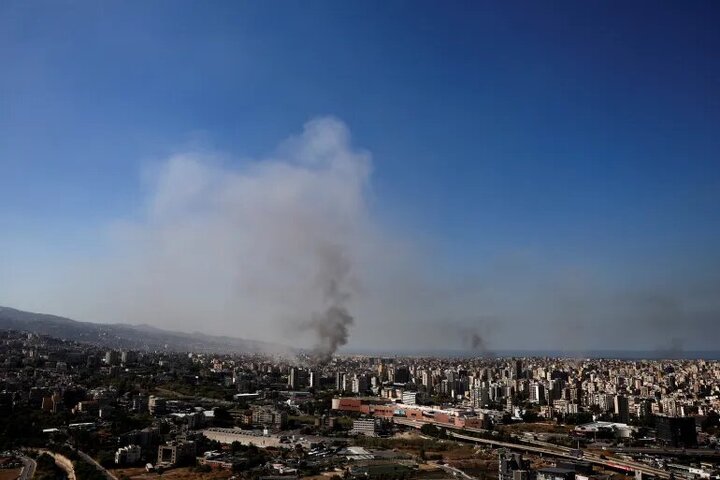 イスラエル軍、ドローンと機関銃射撃でレバノン南部を攻撃