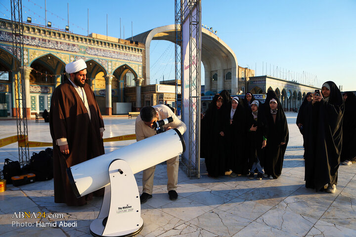 در آستانه ماه مبارک رمضان چهارشنبه (۲۹ بهمن ۱۴۰۴) استهلال ماه مبارک رمضان توسط گروه‌های استهلال در مسجد مقدس جمکران برگزار شد.