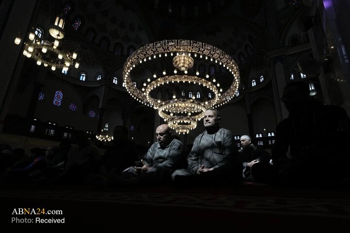 آغاز ماه رمضان در کشورهای اسلامی؛ از استهلال تا عبادت