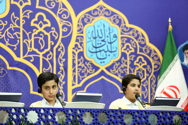 برگزاری آیین ترتیل‌خوانی خانوادگی در حرم مطهر بانوی کرامت