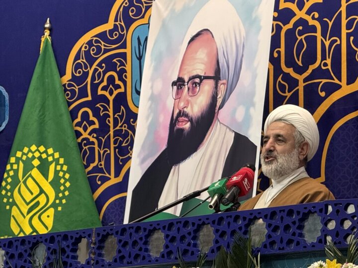 بزرگداشت چهلمین سالگرد شهادت آیت‌الله محلاتی در حرم بانوی کرامت