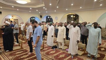 Fotos: Recitação do Alcorão e Dua al-Iftitah marcam a primeira noite do Ramadã no Centro Al-Hadi, em Cotonou, Benin