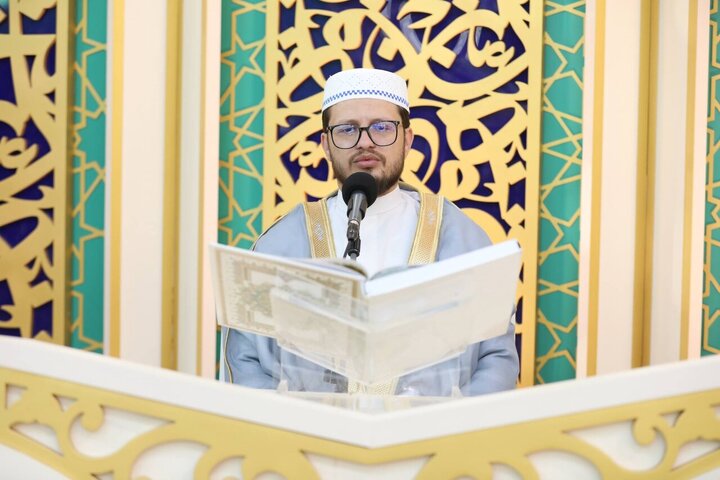 Informe fotográfico |El Santuario Sagrado de Al-Abbas lanza la recitación central coránica de Ramadán con recitadores de élite