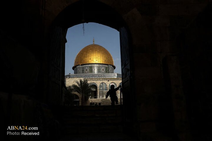 Photos: Beginning of Ramadan in Islamic Countries