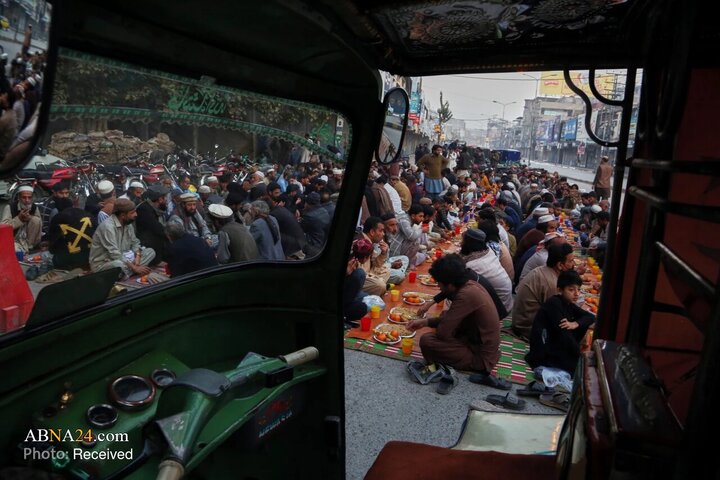 Photos: Beginning of Ramadan in Islamic Countries