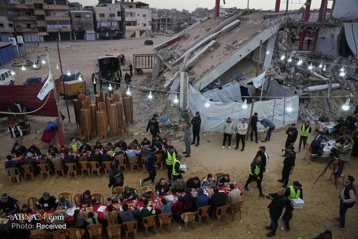 Photos: Beginning of Ramadan in Islamic Countries