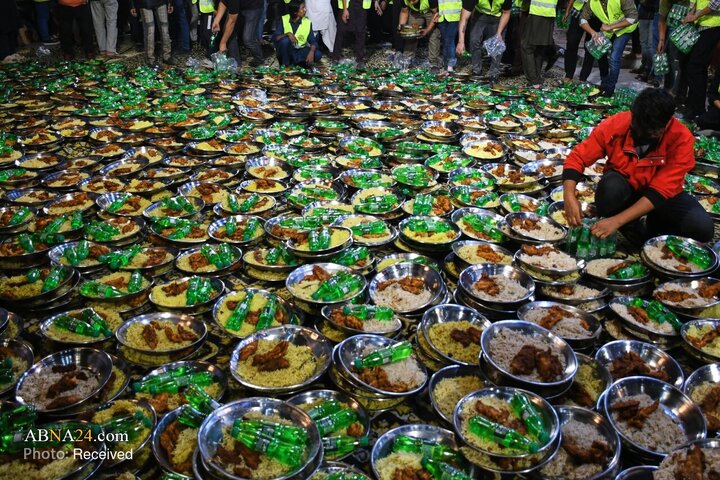 Photos: Beginning of Ramadan in Islamic Countries