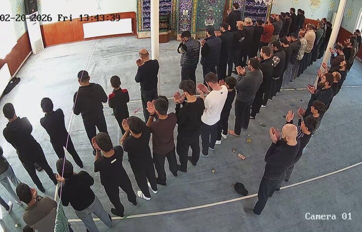 تقرير مصور/ إقامة أول صلاة جمعة من شهر رمضان المبارك في مسجد الإمام الحسين(ع) بجورجيا