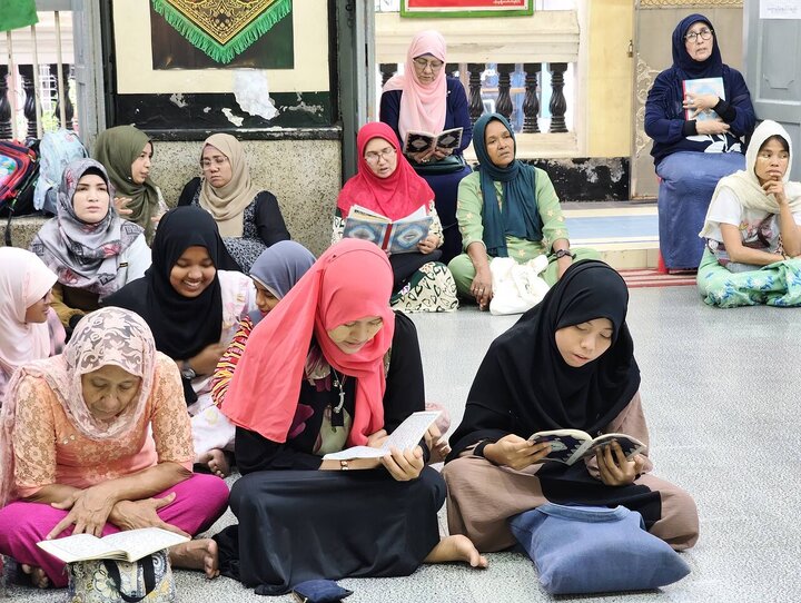 Wêneyên bernameyên Qur'anê û sifreyên fitarê yên li Mizgefta Pancah Şîî ya Miyanmarê