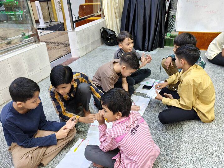 Wêneyên bernameyên Qur'anê û sifreyên fitarê yên li Mizgefta Pancah Şîî ya Miyanmarê