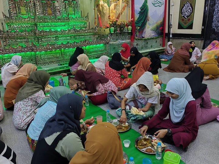 Wêneyên bernameyên Qur'anê û sifreyên fitarê yên li Mizgefta Pancah Şîî ya Miyanmarê