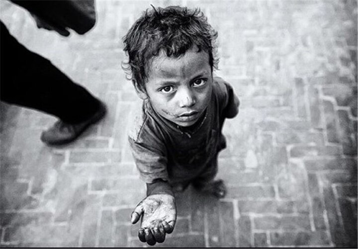 Vegeriya bo Nahc Uu-Belaxê / 58 Faqr (bêparî) amûrek e ku Şeytan bi wê îmânê nişan dide.