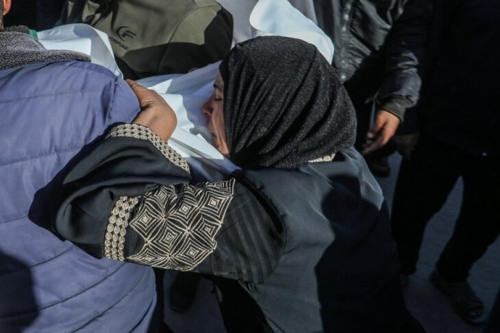 Israeli drone strikes martyr two Palestinians as ceasefire violations continue in Gaza