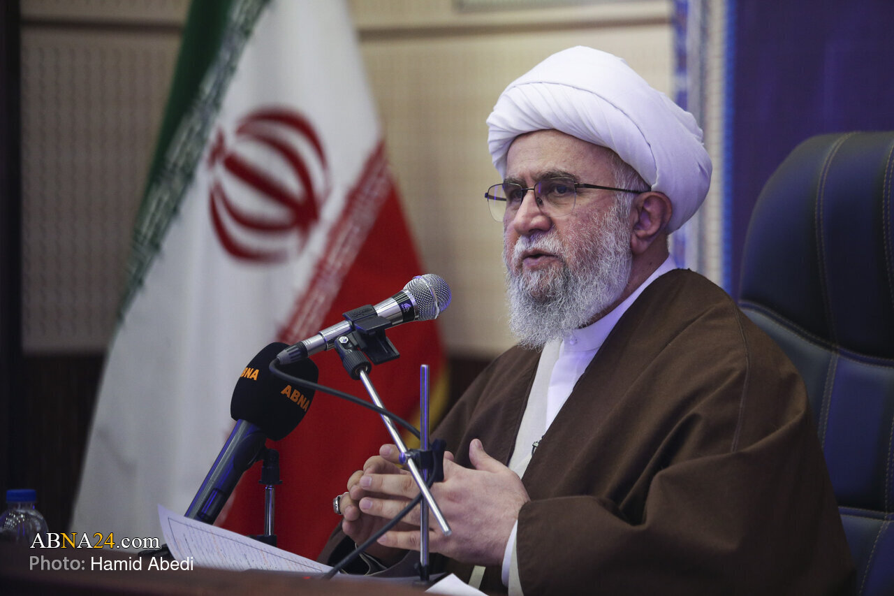 آیت‌الله رمضانی: قرآن، کلید رهایی از بردگی مدرن/ نسل امروز تشنه‌ی هویت است