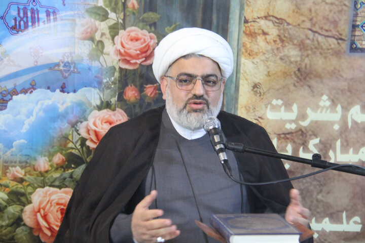 ماه مبارک رمضان فرصتی الهی برای اصلاح سبک زندگی است