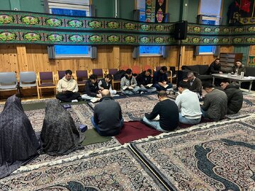 تصاویر | برگزاری محفل تلاوت قرآن کریم در حسینیه امام علی(ع) نروژ