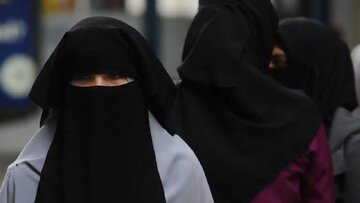 Burgos, Spain Yapiga Marufuku Kuvaa Burqa na Niqab Katika Maeneo ya Umma