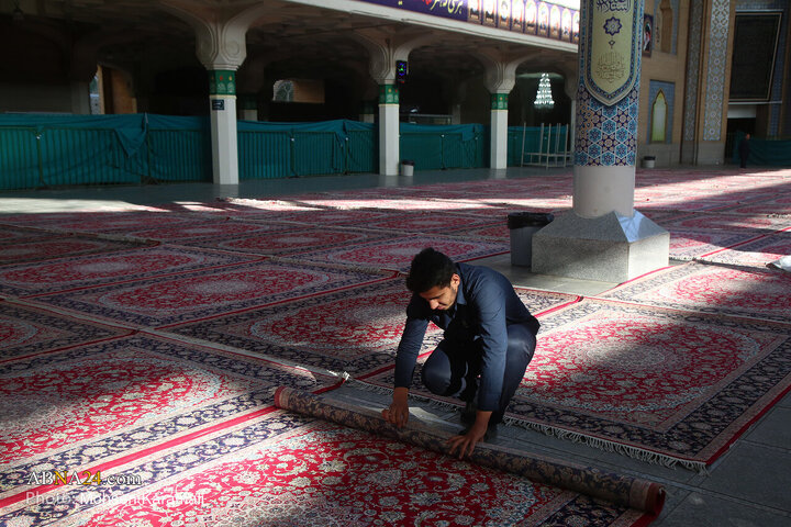 ضیافت افطار در حرم حضرت فاطمه معصومه(س)