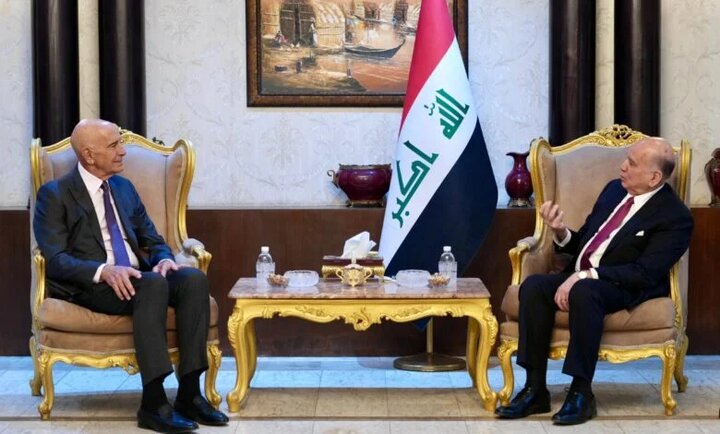 فؤاد حسین خطاب به فرستاده آمریکا: تشکیل دولت عراق یک مسأله داخلی است