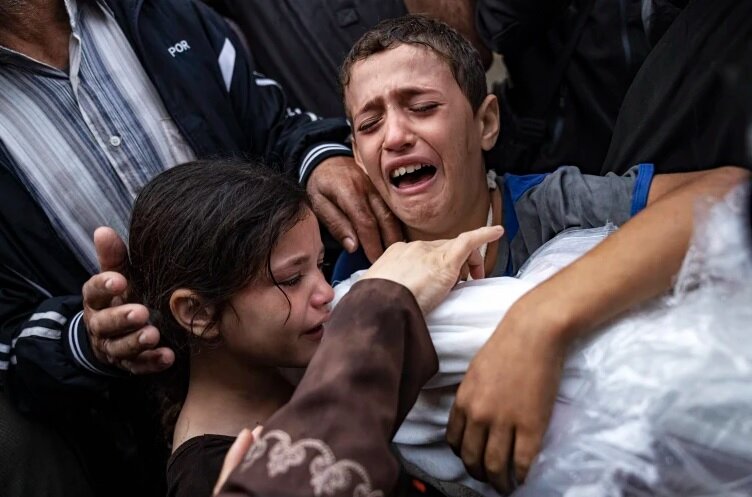 Israeli terrorist forces shot martyr Palestinian woman in Gaza