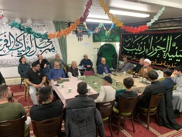 সুইডেনের ভাস্তেরাসে অবস্থিত হুসাইনিয়া আল-হুরা জয়নাব (সা.আ.) -এ কুরআনের সমাবেশের আয়োজন