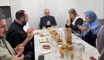 افطار مشترک اعضای انجمن اسلامی زالتسبورگ اتریش با سیاستمداران محلی + تصاویر