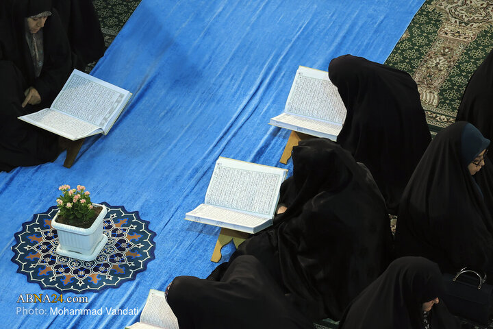 تقرير مصور/ ختمة قرآنية رمضانية في حرم "عبد العظيم الحسيني" (ع) بمدينة ري الايرانية