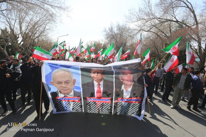 تجمع دانشجویان دانشگاه صنعتی اصفهان در محکومیت جنایات آمریکا و اسرائیل