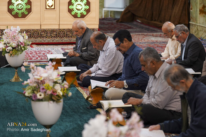 مراسم جزءخوانی و ترتیل خوانی قرآن کریم در حرم مطهر حضرت شاهچراغ (ع)