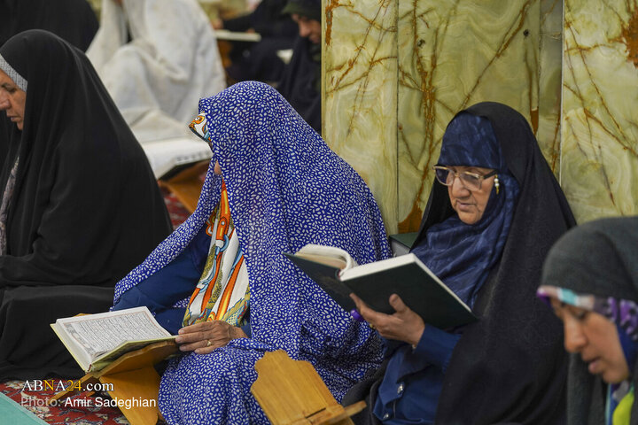 مراسم جزءخوانی و ترتیل خوانی قرآن کریم در حرم مطهر حضرت شاهچراغ (ع)