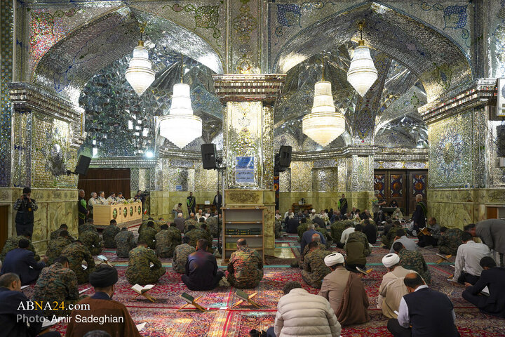 مراسم جزءخوانی و ترتیل خوانی قرآن کریم در حرم مطهر حضرت شاهچراغ (ع)