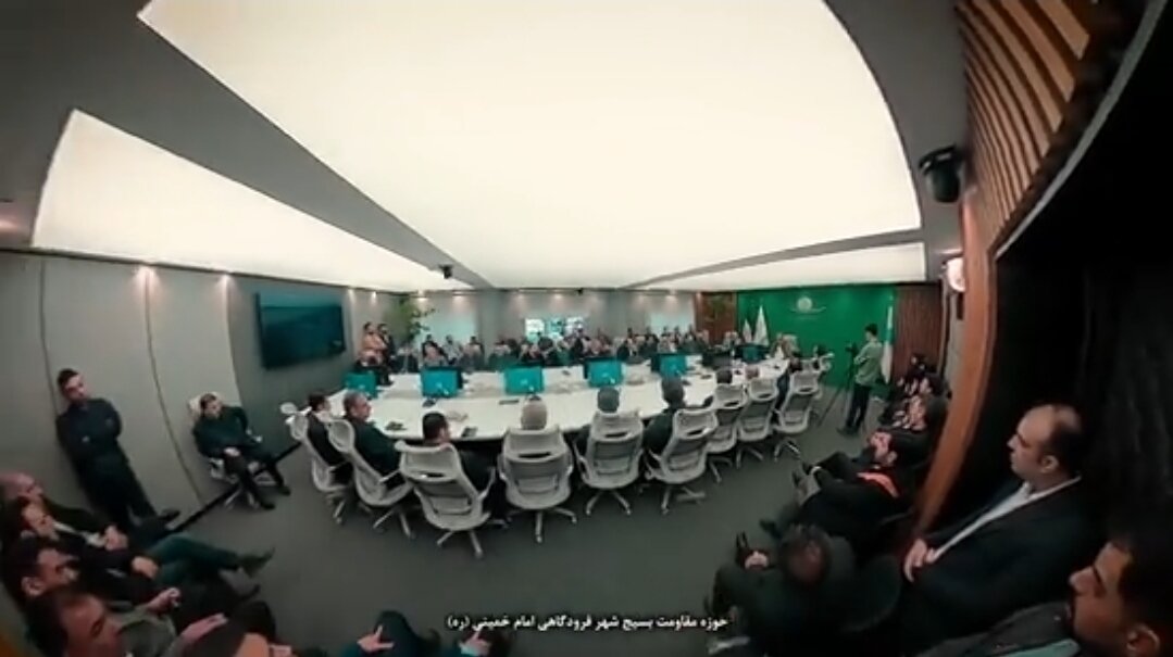 Video | Unawain nang Mas Mabuti ang Pamamaraan ni Donald Trump sa Pagsasamantala sa mga Bansa