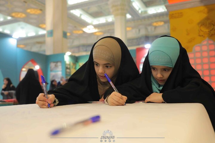 تقرير مصور/ مؤلفات قرآنية ونتاجات بحثية للعتبة الحسينية في معرض طهران الدولي للقرآن الكريم بدورته الـ(33)