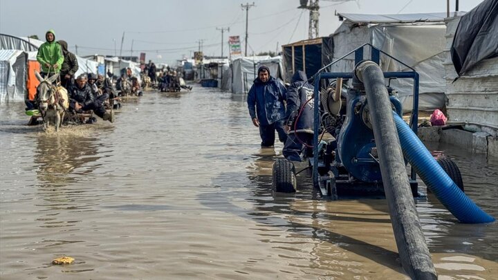 گزارش تصویری | اوضاع وخیم آوارگان غزه در پی جاری شدن سیل