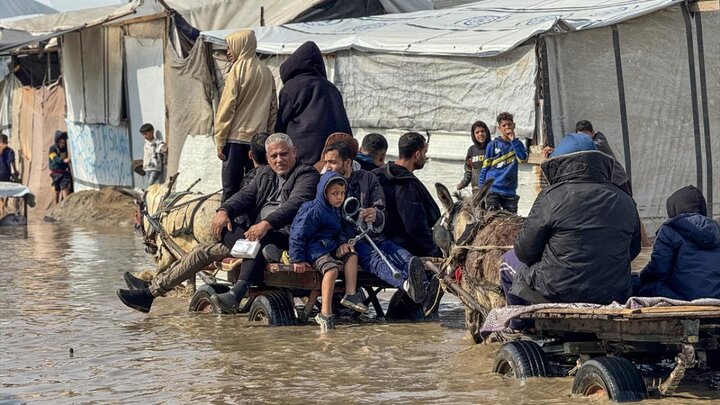 گزارش تصویری | اوضاع وخیم آوارگان غزه در پی جاری شدن سیل