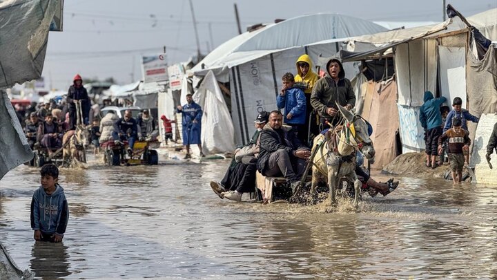 گزارش تصویری | اوضاع وخیم آوارگان غزه در پی جاری شدن سیل