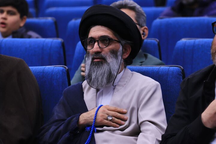 گزارش تصویری / آیین رونمایی از کتاب «تربت ما»