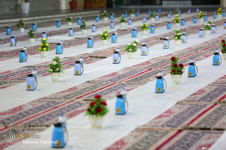 Foto / Hz. Fatıma Masume'nin (s.a) Hareminde İftar Kareleri