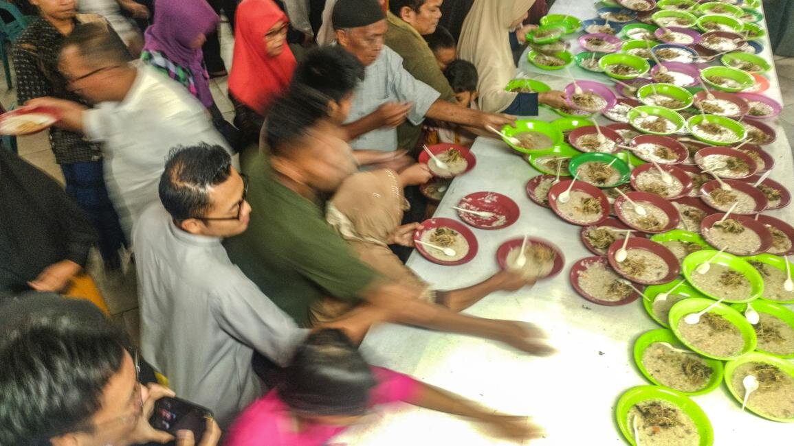 سفره‌های افطار جمعی؛ جشن همدلی و برادری در ماه رمضان + تصاویر